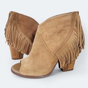 Gianni Bini Fringe Tan Suede Ankle Boots Size 9 Boho Western